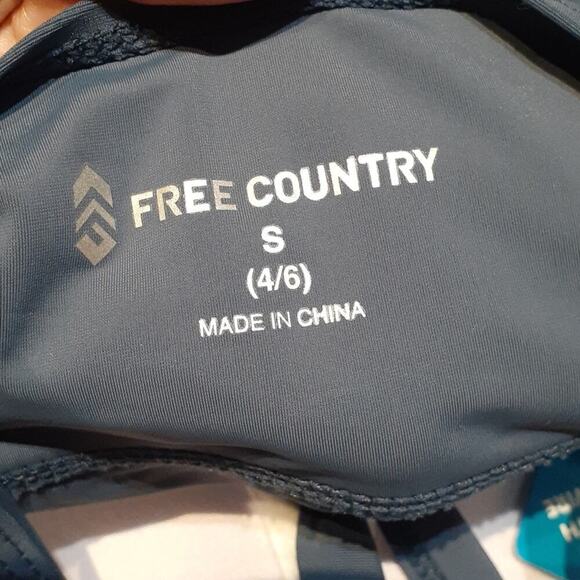 MAKE OFFER ~ END OF SUMMER ☀️🏖 NWT FREE COUNTRY Small (4/6) swim top, $49.00 - Picture 5 of 7